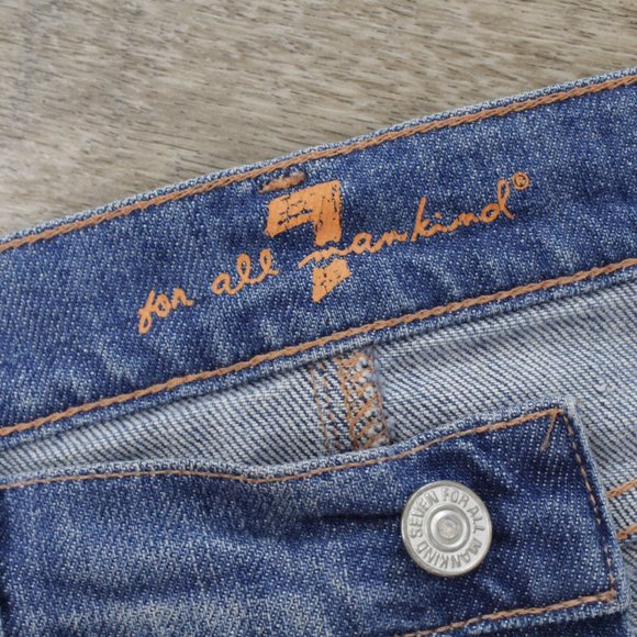 7FAM Distressed Denim MR Mini Skirt 29 - Picture 9 of 10